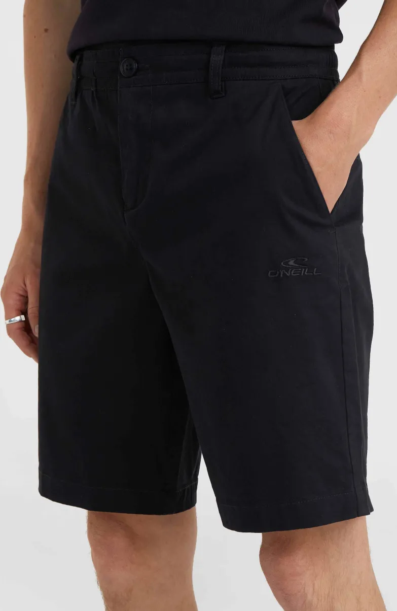 Essentials Chinoshort | Raven