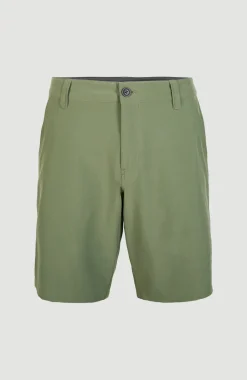 Short Hybrid Chino | Deep Lichen Green