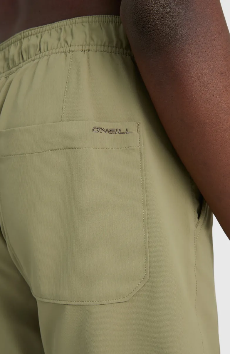 Utility 17" Hybrid Short | Deep Lichen Green